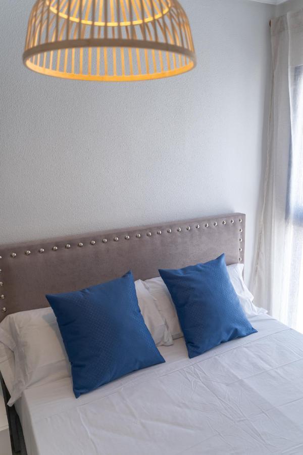 Marq Castillo Habitaciones อาลิกันเต ภายนอก รูปภาพ